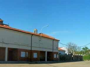 La plaza de Huerga de Garaballes, una de las localidades que forman el municipio de Soto de la Vega.