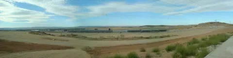 El paisaje abierto del entorno de Alcañiz, recorrido por las formas y sedimentos asociados al territorio del Guadalope.